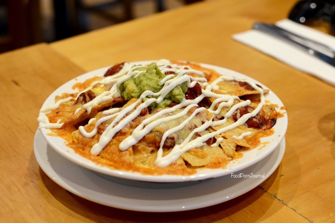 Cisco's Mexican Kingston nachos