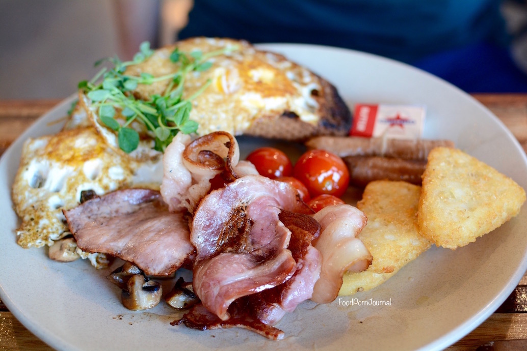 Cornerstone Cafe Weston Creek big breakfast