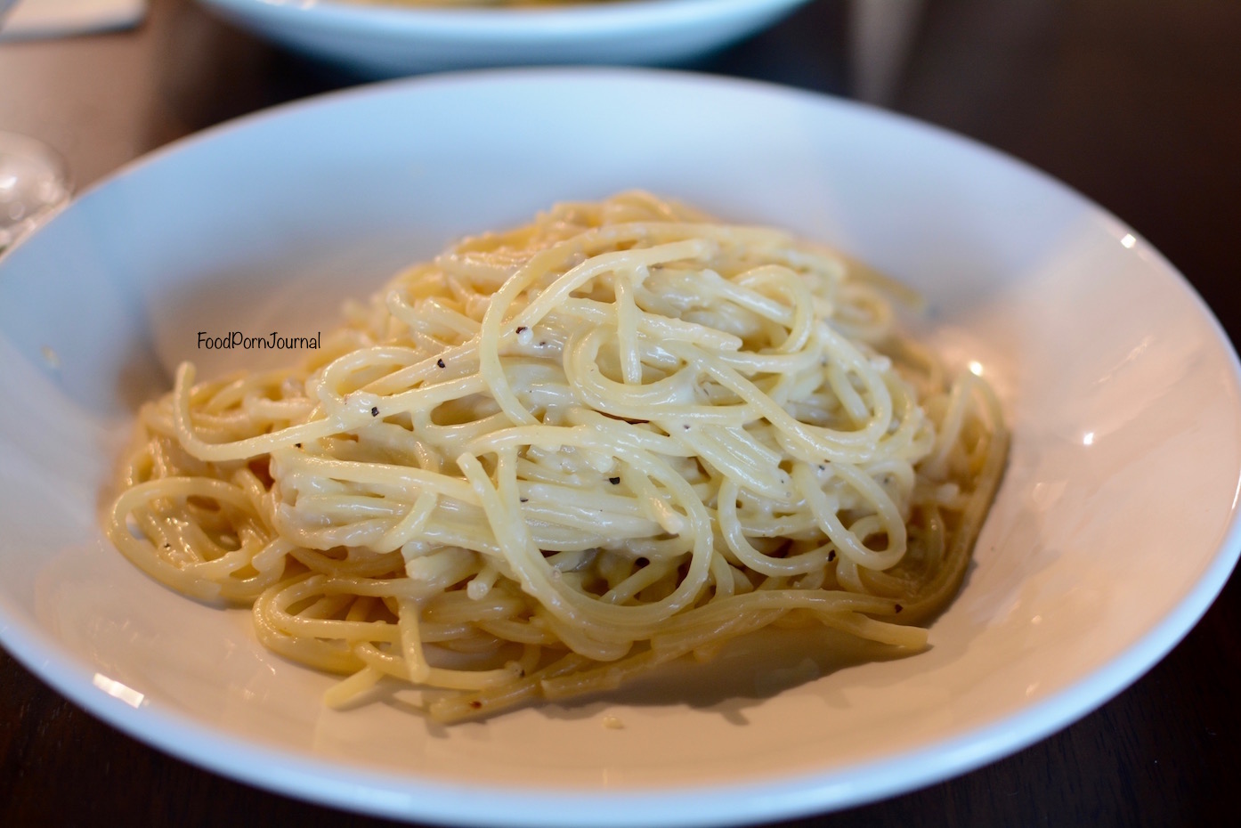 Molto Italian Kingston Foreshore cacio e pepe