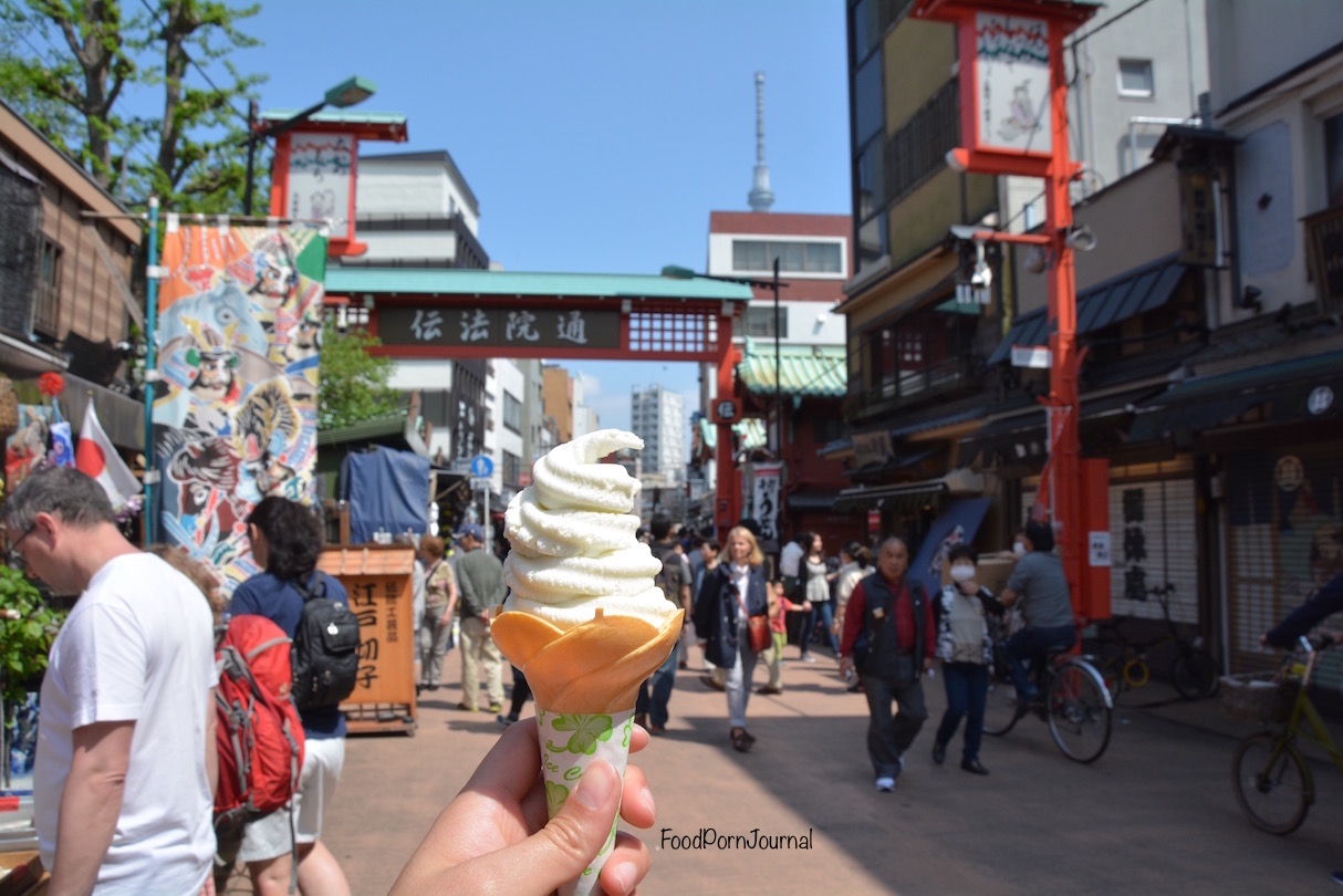 Tokyo Asakusa Nakamise wasabi ice cream