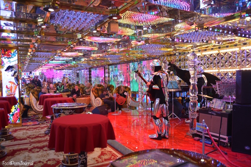 Tokyo Robot Restaurant reception