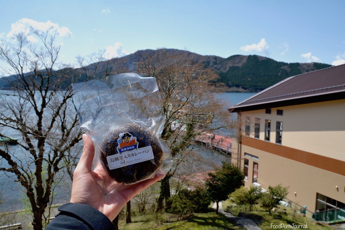 hakone-japan-curry-doughnut