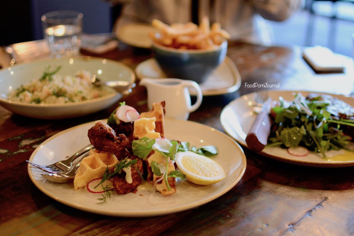 number-10-restaurant-woden-chicken-waffles