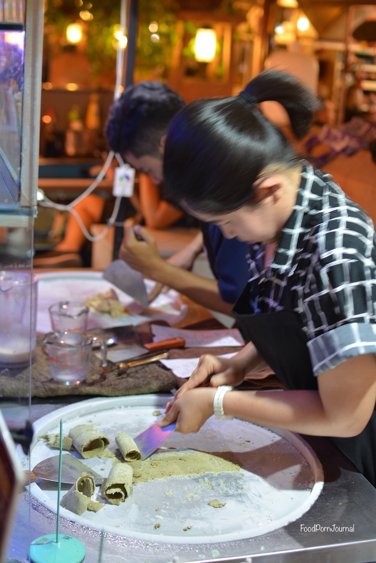 Chiang Mai Teelek ice cream making