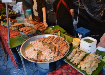 Chiang Mai Saturday Night food market