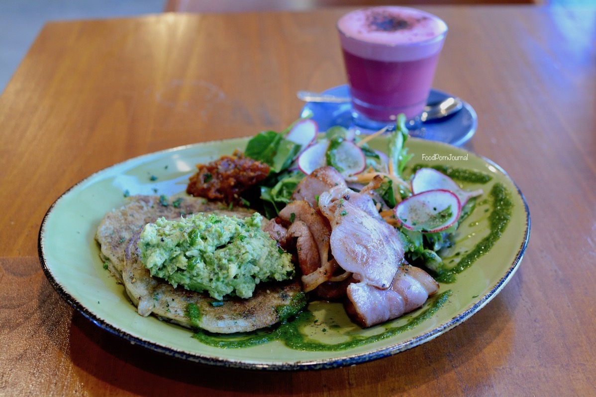 Kith and Nosh zucchini fritters