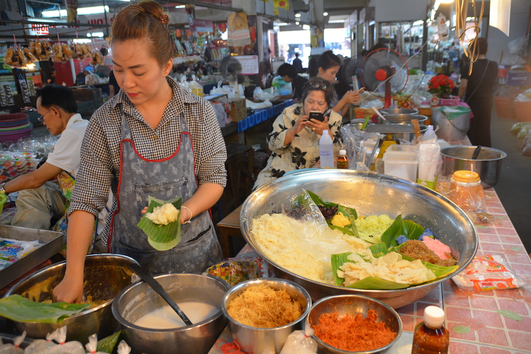 Chiang Mai South Gate markets