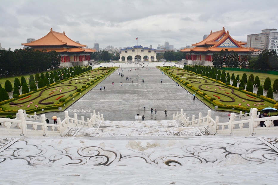 Chiang Kai Shek Memorial Hall Park