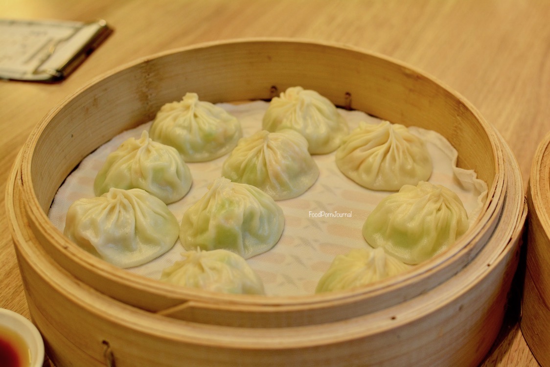 Din Tai Fung Taipei green squash xlb