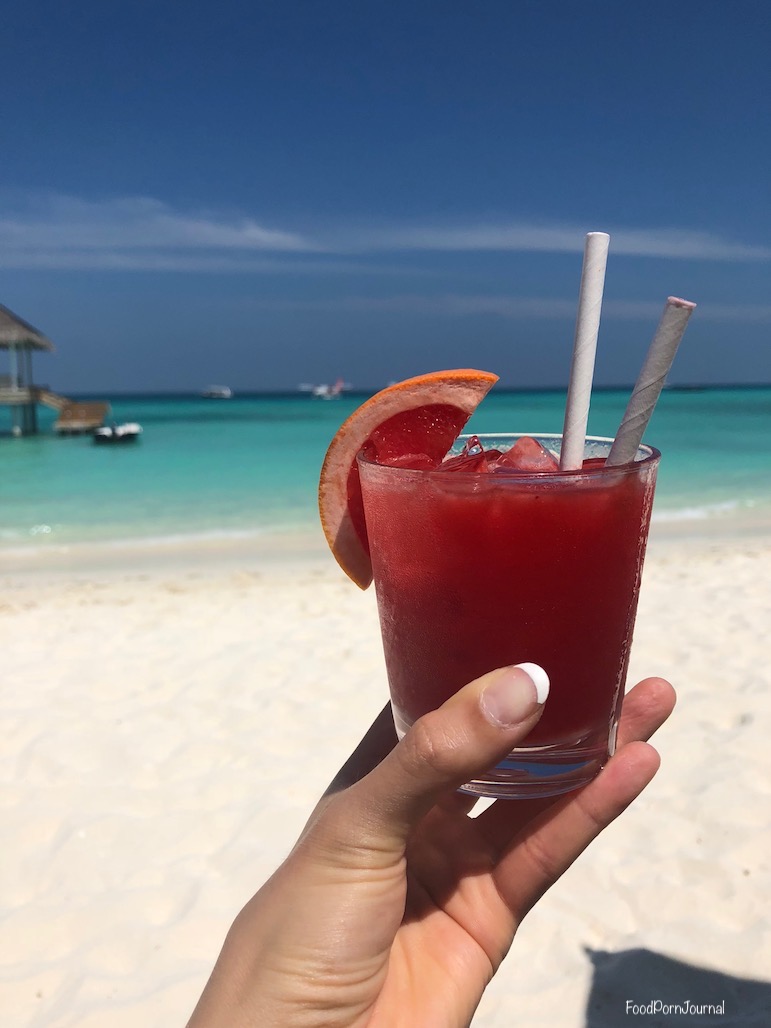 Kanusan Finolhu Maldives mocktail