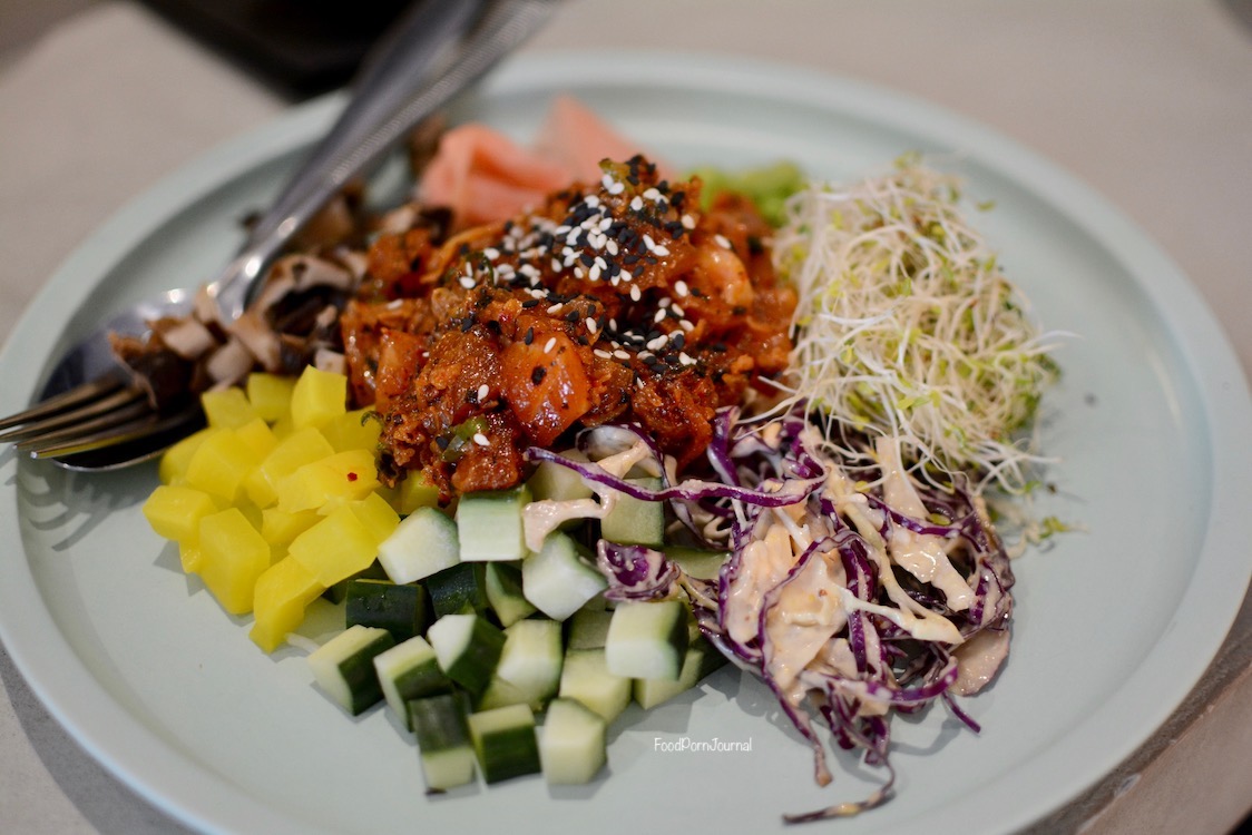 Lazy Su poke bowl