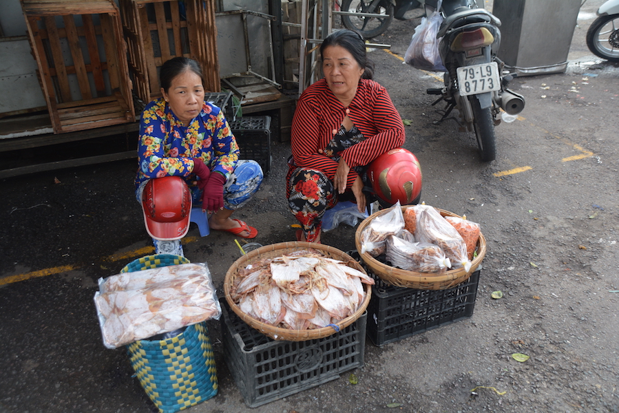 Nha Trang markets fish