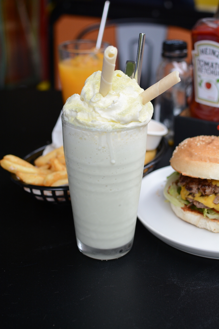 Selli's Canberra matcha milkshake