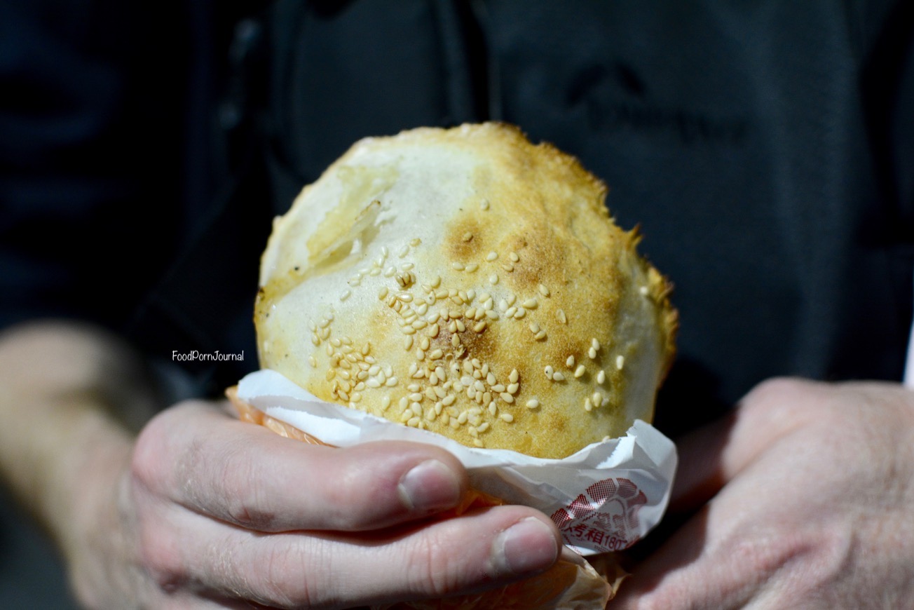 Shilin Night Markets pepper beef bun Taipei