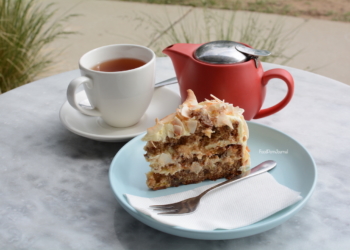 Le Bon Melange hummingbird cake