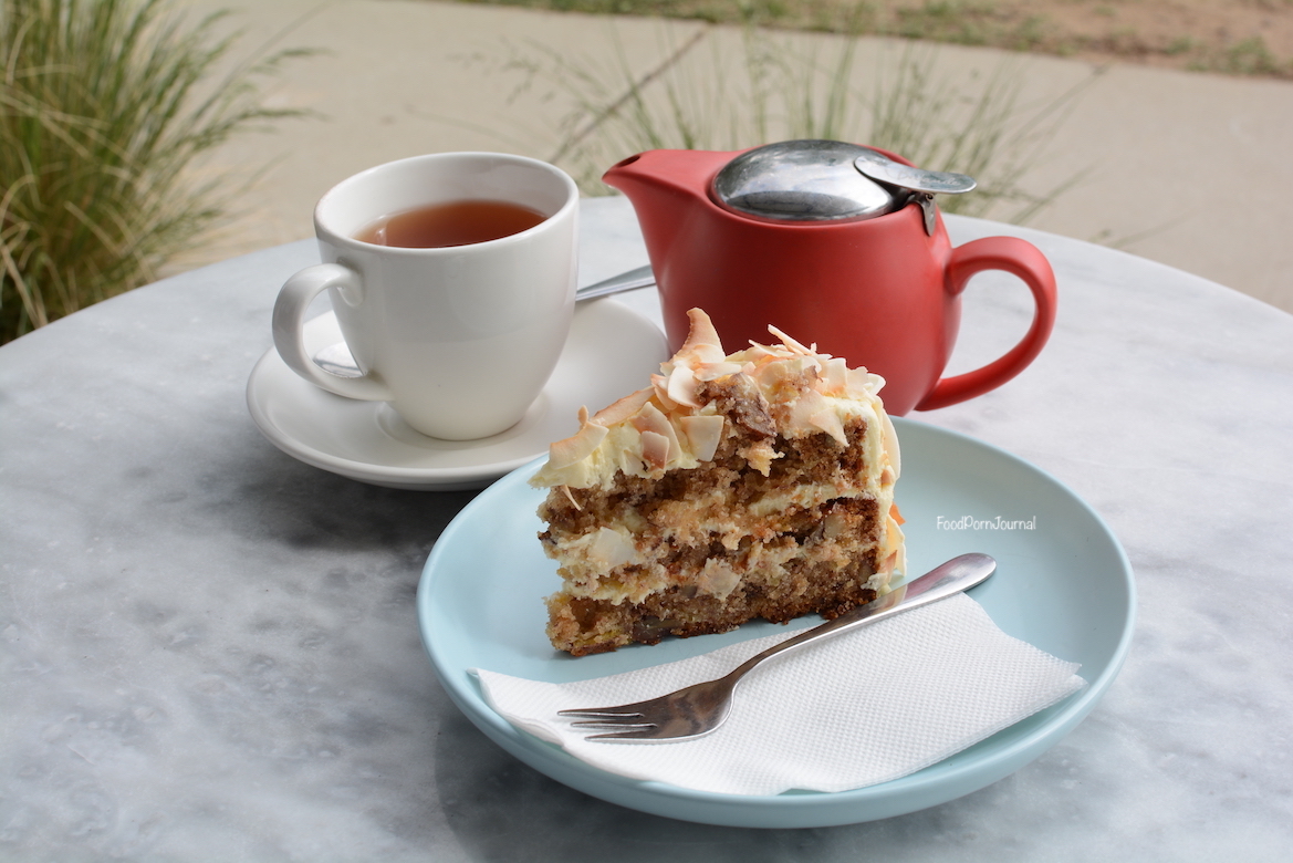 Le Bon Melange hummingbird cake