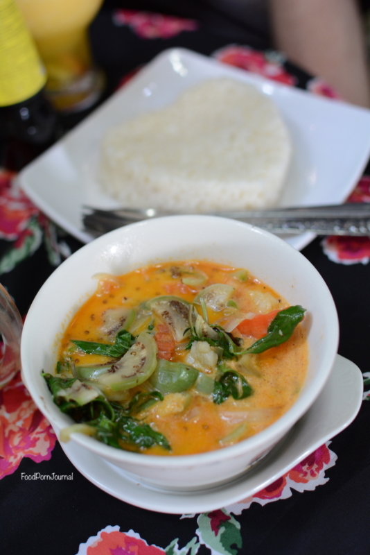 Kung's Cafe Lao Vientiane red curry