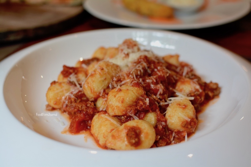 The Italian Job Vientiane Laos gnocchi