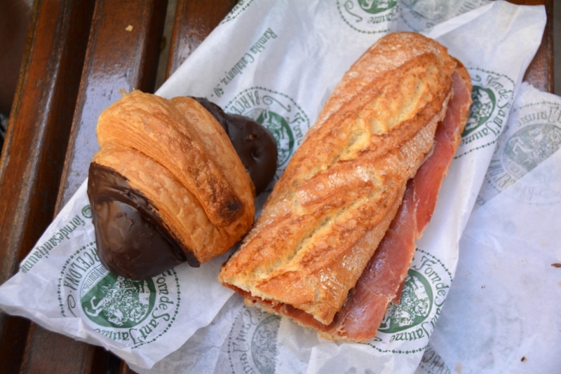 Forn de Sant Jaume Barcelona Spain croissant