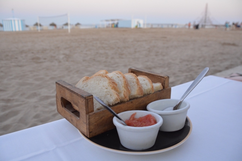 Restaurante La Alegria de la Huerta Valencia Spain bread