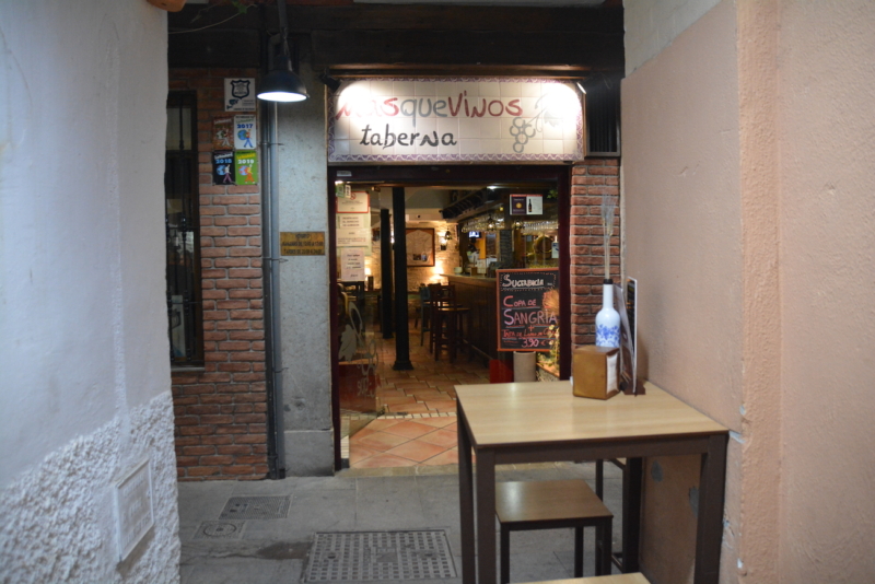 Taberna Mas Que Vinos Granada Spain