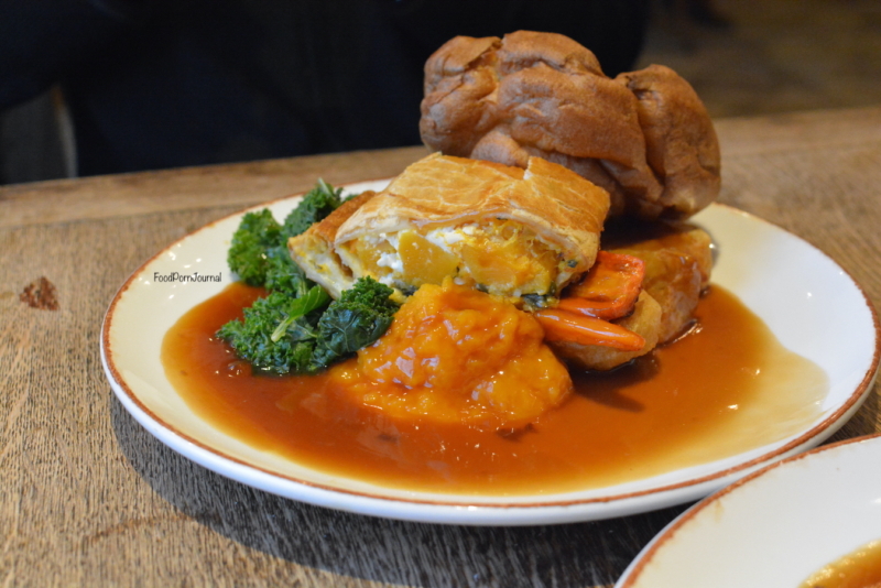 The Huntsmen Bath UK Sunday roast