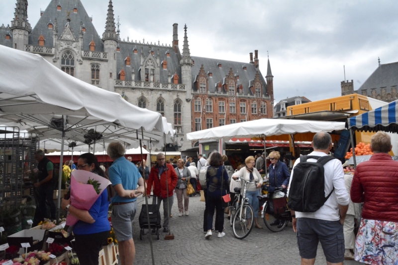 Wednesday Market on the Markt