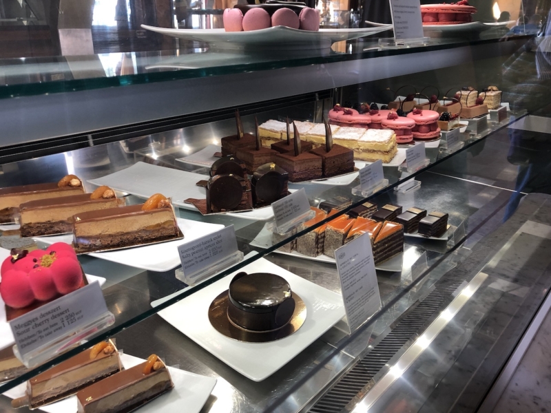 Cafe Gerbeaud Budapest cakes