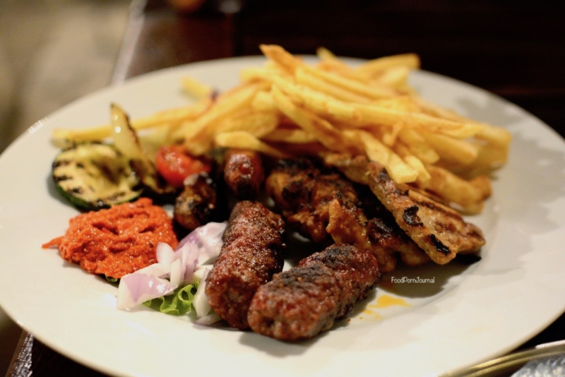 Lady Pi-Pi Dubrovnik mixed grill