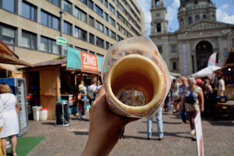 Vitez Kurtos Budapest chimney cake inside