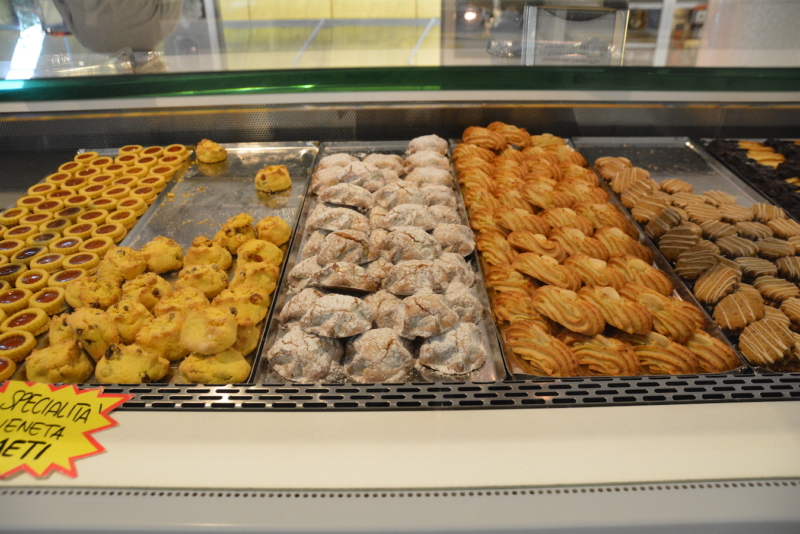 Pasticceria Dalla Bona Padova biscuits