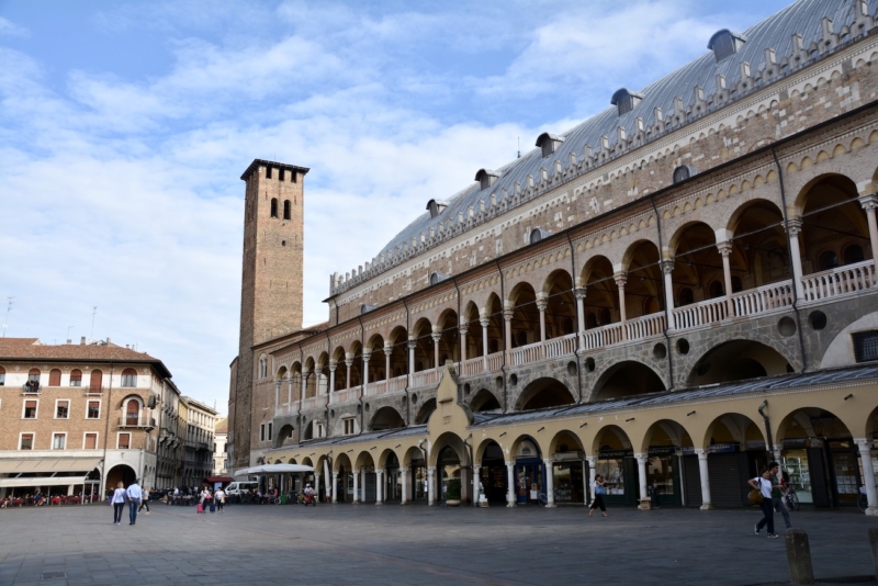 Piazza della Frutta Padova