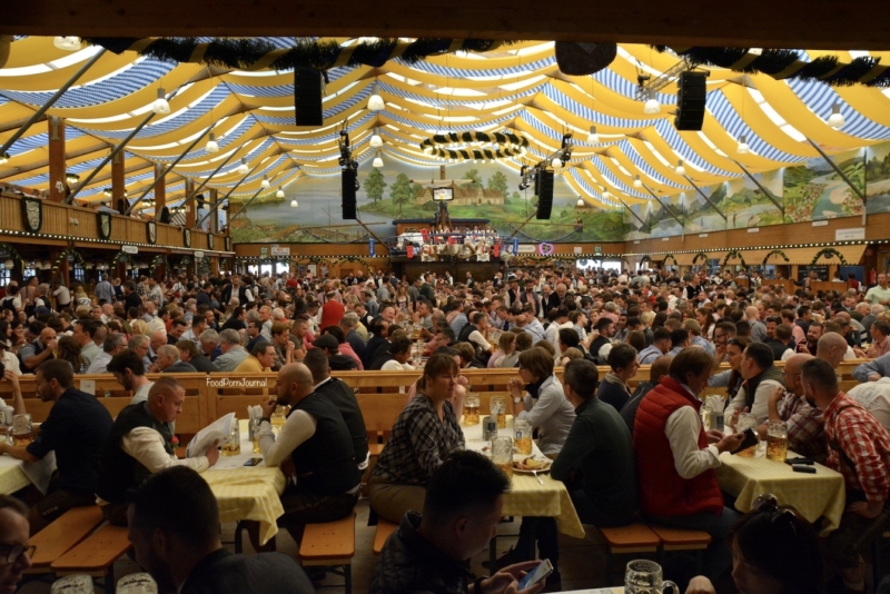 Fischer-Vroni Festzelt Oktoberfest