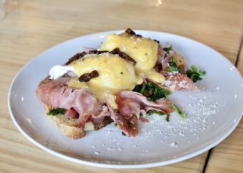 Pizza Artigiana carbonara benedict