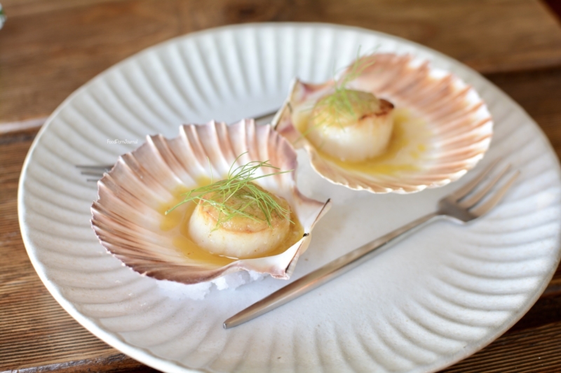 Rosemary by Eightytwenty scallops