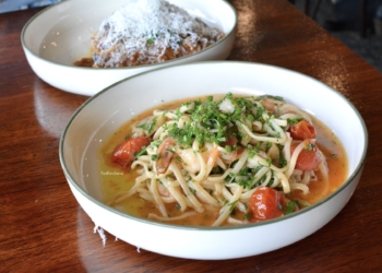 Andre's osteria linguine